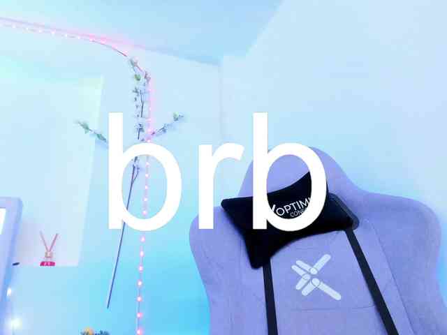 Saamii-robertss01 webcam