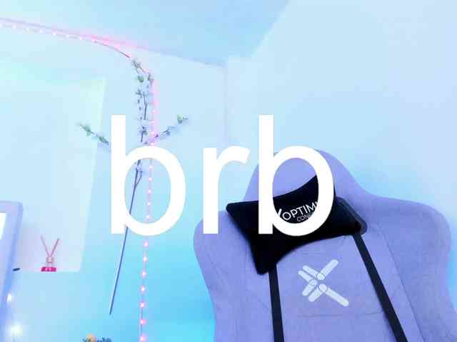 Saamii-robertss01 webcam