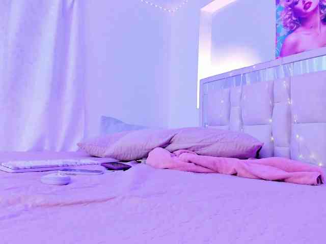 Saamii-robertss01 webcam