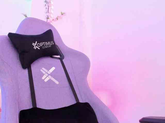 Saamii-robertss01 webcam