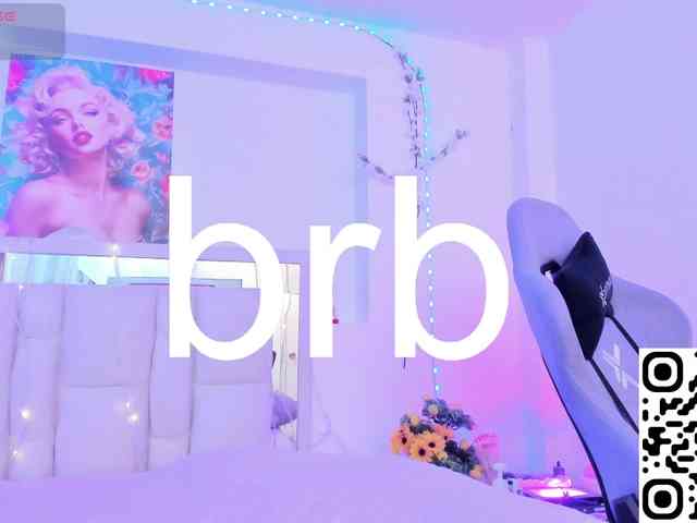 Saamii-robertss01 webcam