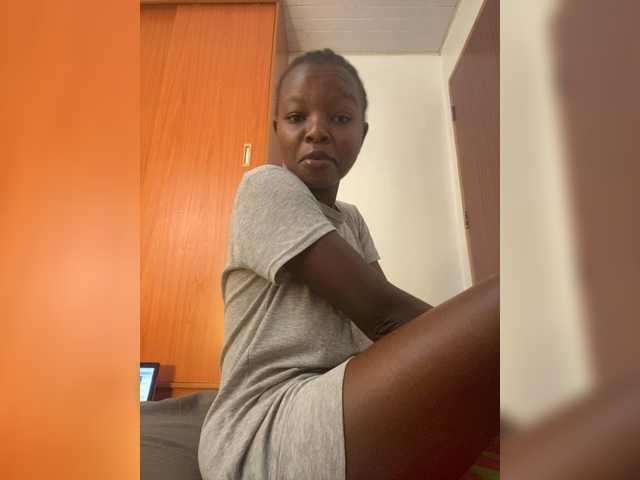 Viper-mistress254 webcam