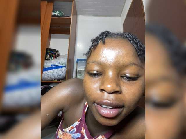 Viper-mistress254 webcam