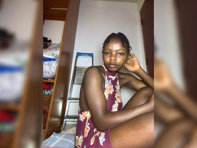 Viper-mistress254 webcam