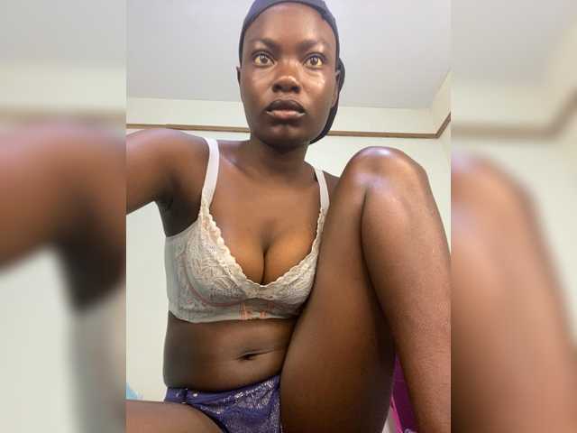 Viper-mistress254 live webcam show
