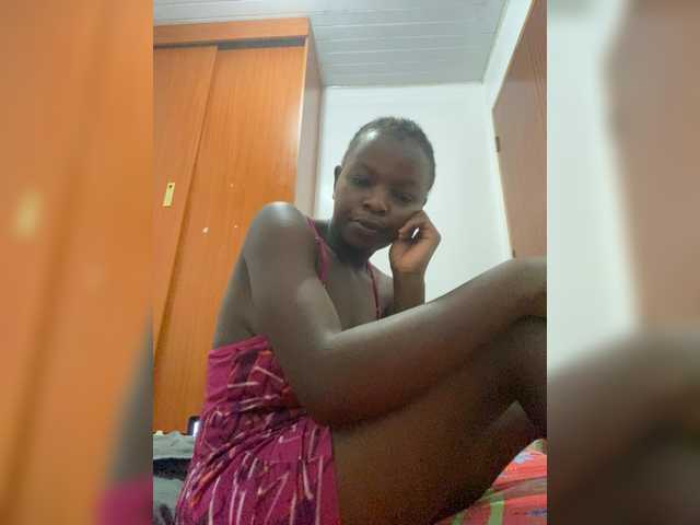 Viper-mistress254 webcam