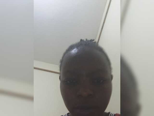 Viper-mistress254 live cam on BongaCams