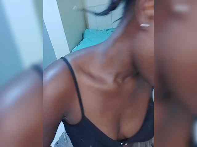 Viper-mistress254 webcam