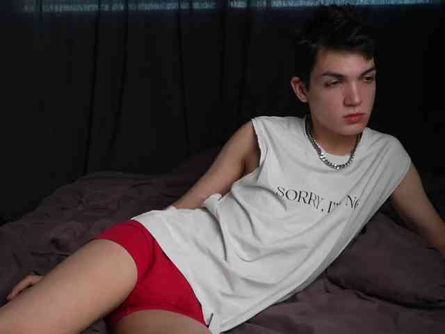 Mattyhewhotty