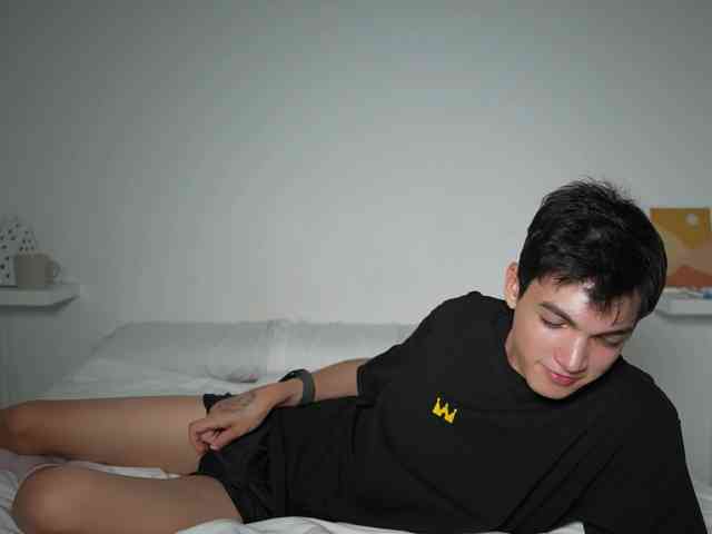 Mattyhewhotty