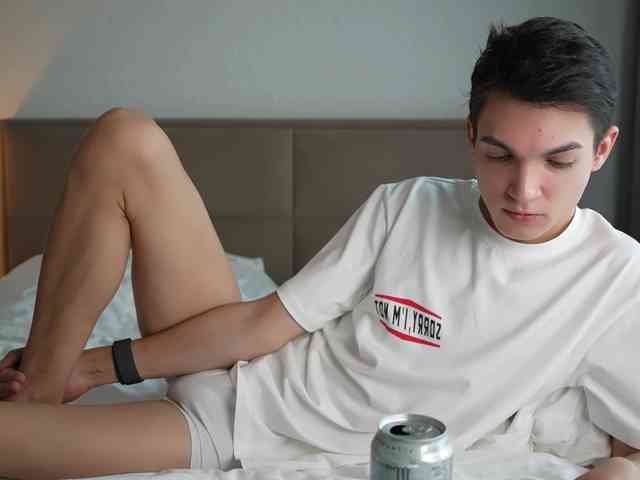 Mattyhewhotty