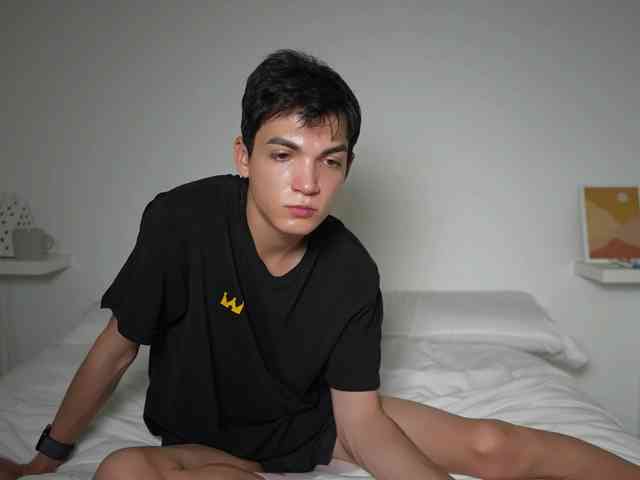 Mattyhewhotty