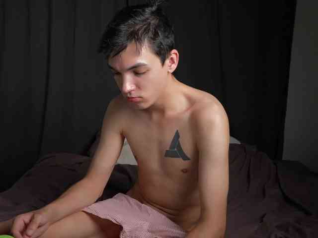 Mattyhewhotty