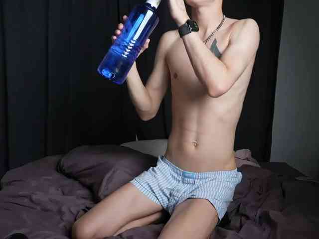 Mattyhewhotty