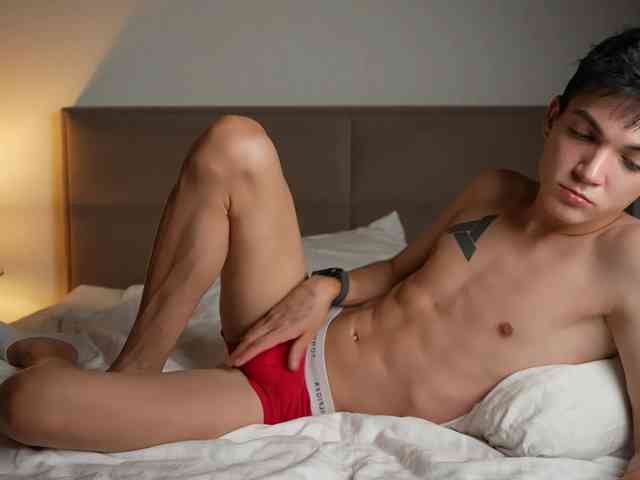 Mattyhewhotty