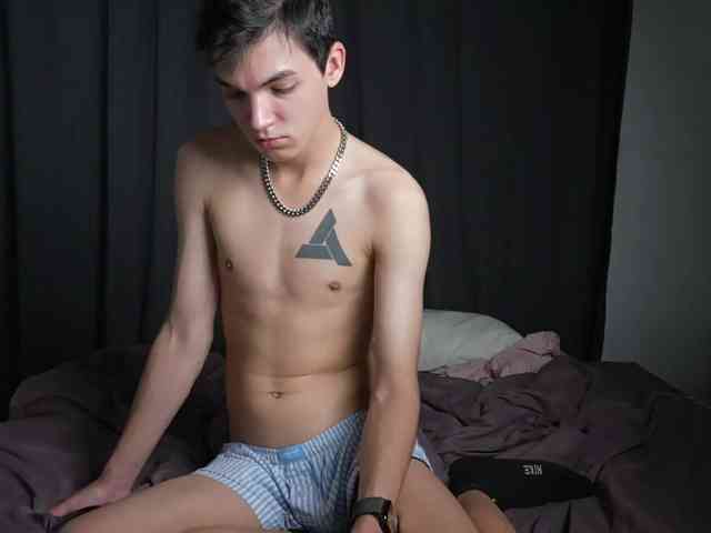 Mattyhewhotty
