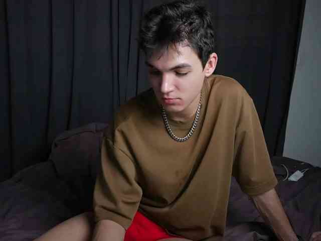 Mattyhewhotty