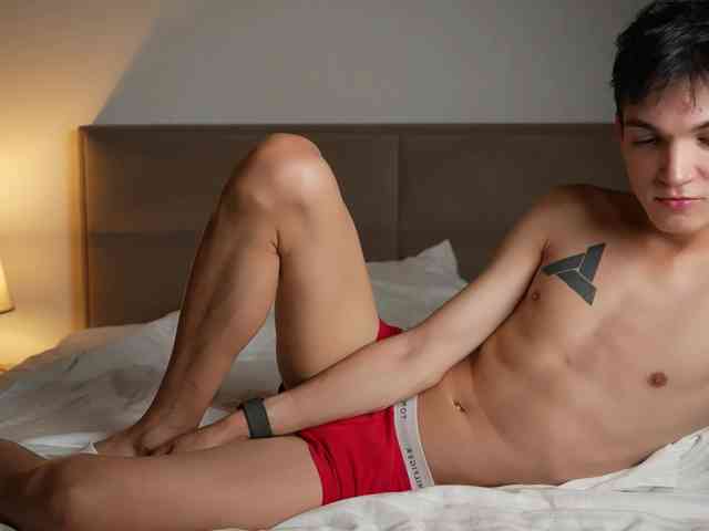 Mattyhewhotty