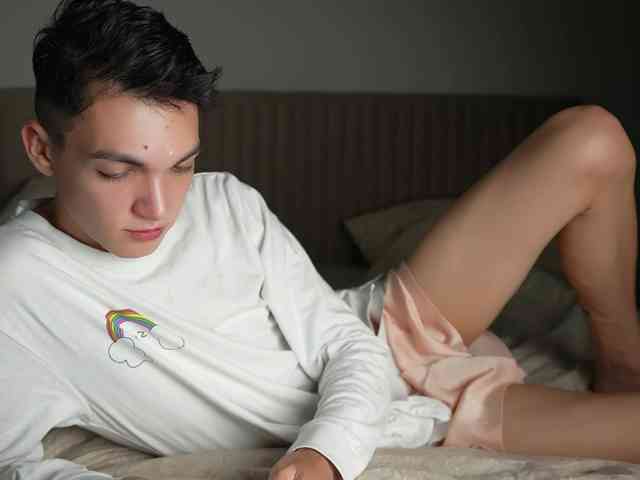 Mattyhewhotty