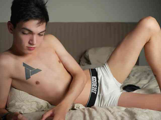 Mattyhewhotty