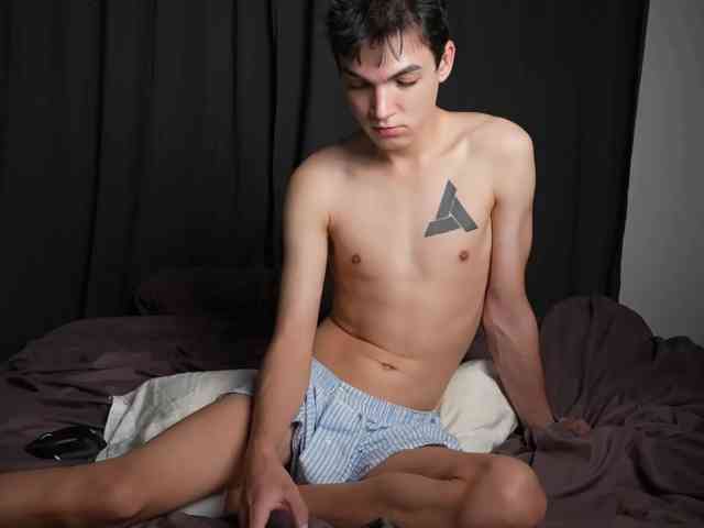 Mattyhewhotty