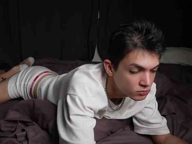 Mattyhewhotty