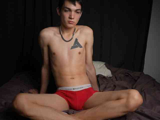 Mattyhewhotty