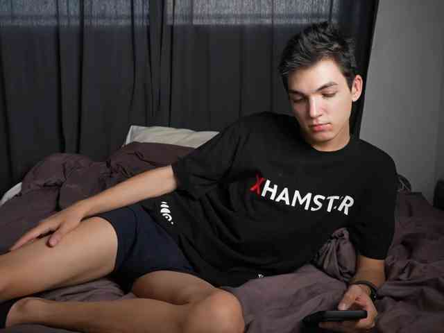 Mattyhewhotty