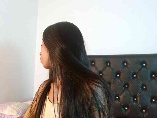 ameliejoness17 webcam