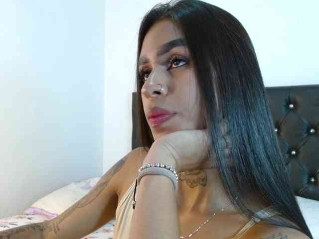 ameliejoness17 webcam