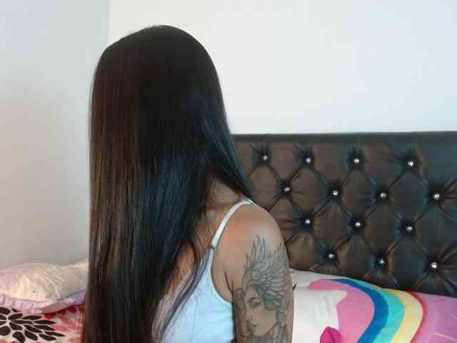 ameliejoness17 webcam