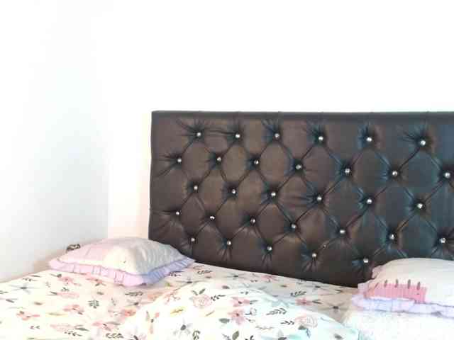 ameliejoness17 webcam