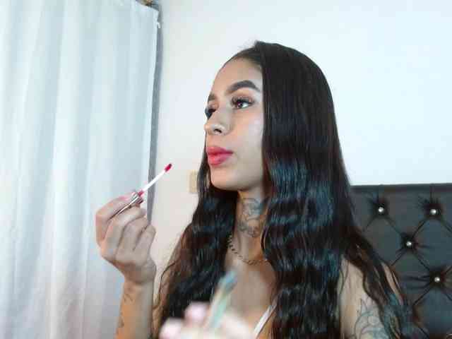 ameliejoness17 webcam