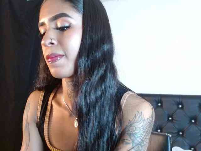 ameliejoness17 webcam