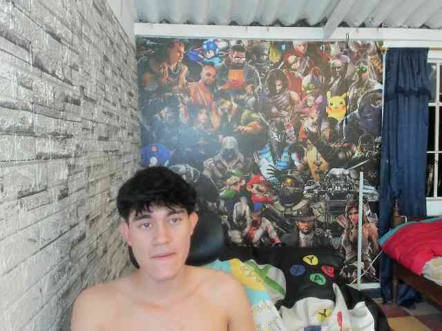 jay-orange Live Webcam on BongaCams