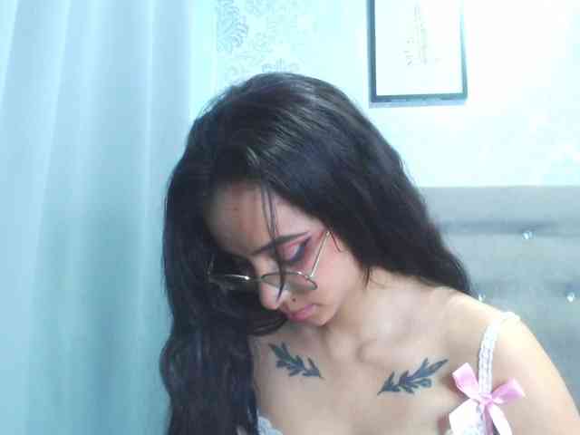 alanamartinez webcam