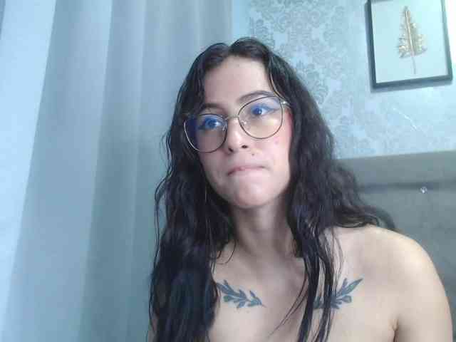 alanamartinez webcam