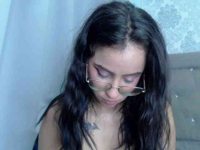 alanamartinez webcam