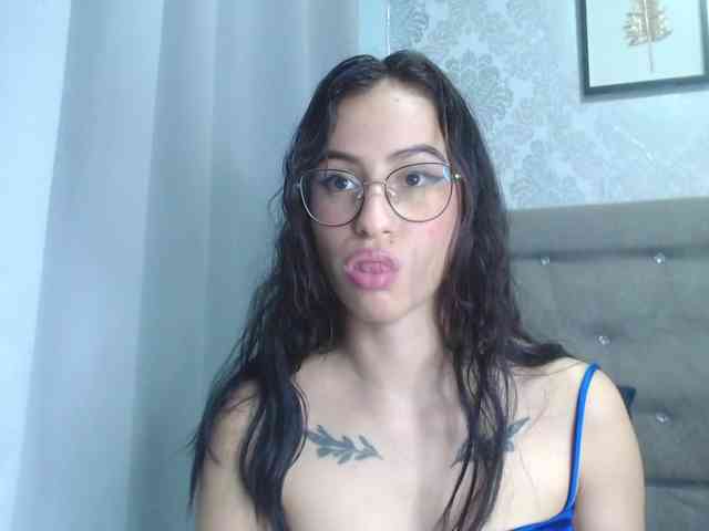 alanamartinez webcam