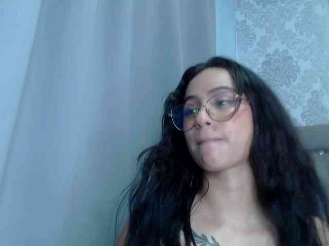 alanamartinez webcam