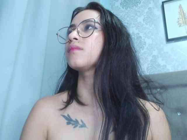 alanamartinez webcam