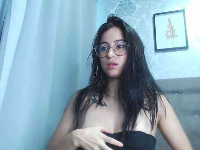 alanamartinez webcam
