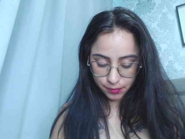 alanamartinez webcam