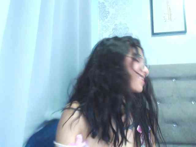 alanamartinez webcam