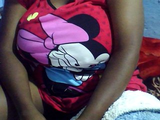 Carennehot2's Live Webcam