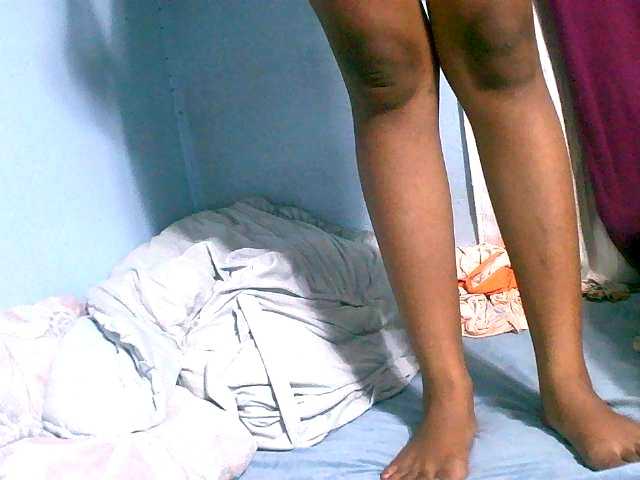 Carennehot2 live cam on BongaCams