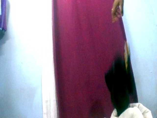 Carennehot2 live cam preview
