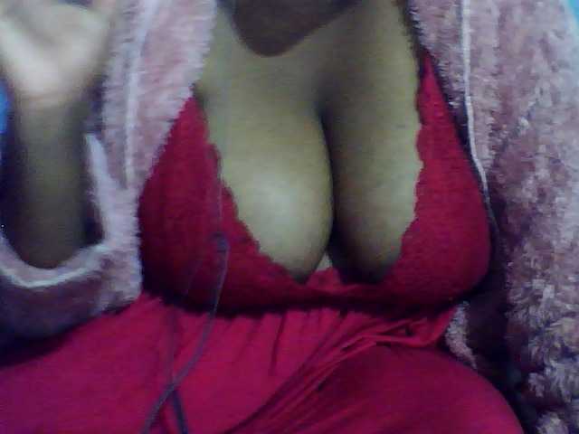 Carennehot2 live cam on BongaCams