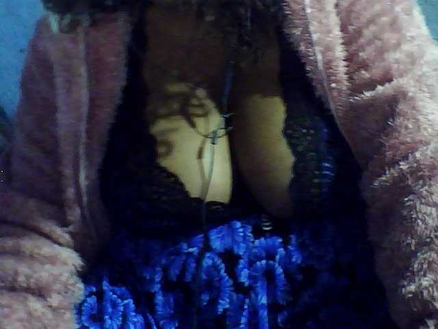 Carennehot2 live cam on BongaCams