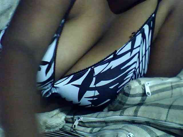 Carennehot2 webcam